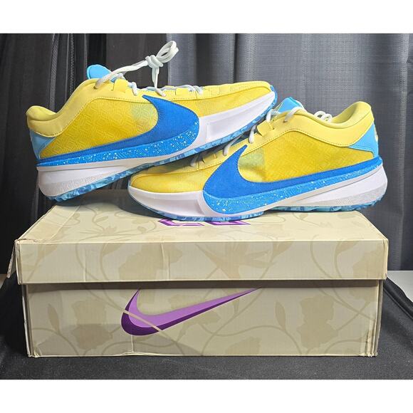 Nike Zoom Freak 5 Size 11.5M DS OG Box - Picture 1 of 8
